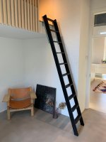 Houten ladder zwart 12T